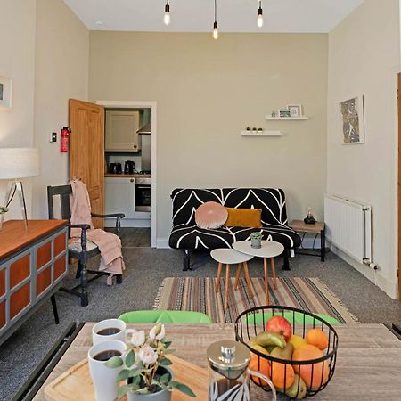 Cozy With Character Logie Green Central Main Door Flat Édimbourg Extérieur photo