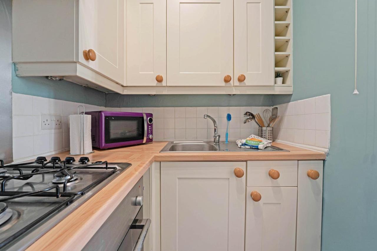 Cozy With Character Logie Green Central Main Door Flat Édimbourg Extérieur photo